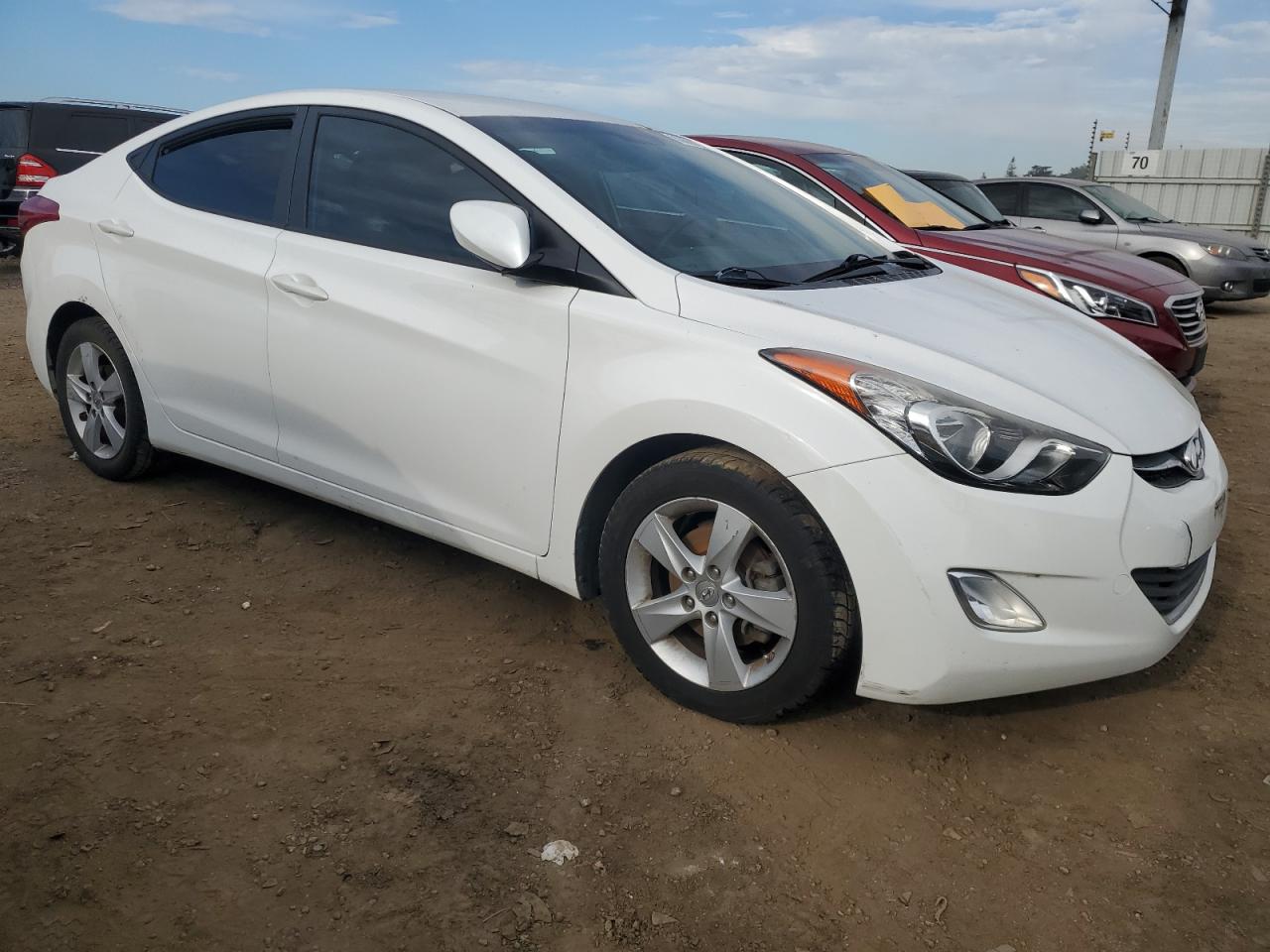 VIN 5NPDH4AE6DH307385 2013 HYUNDAI ELANTRA no.4