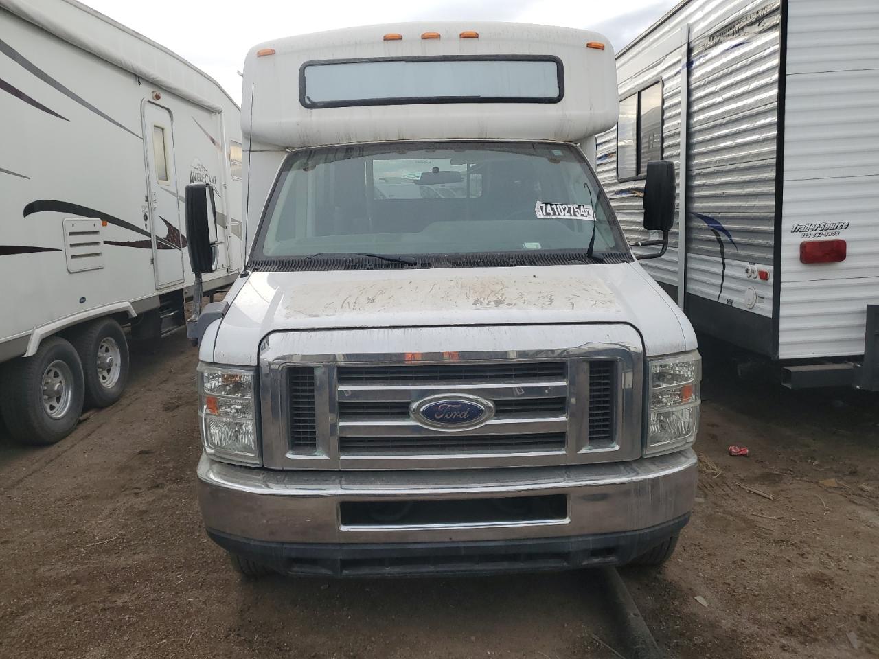 2013 Ford Econoline - Image 5