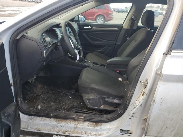  VOLKSWAGEN JETTA 2019 Srebrny