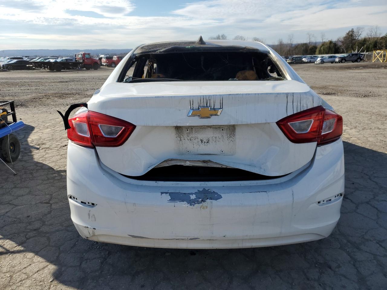 2017 Chevrolet Cruze - Image 6
