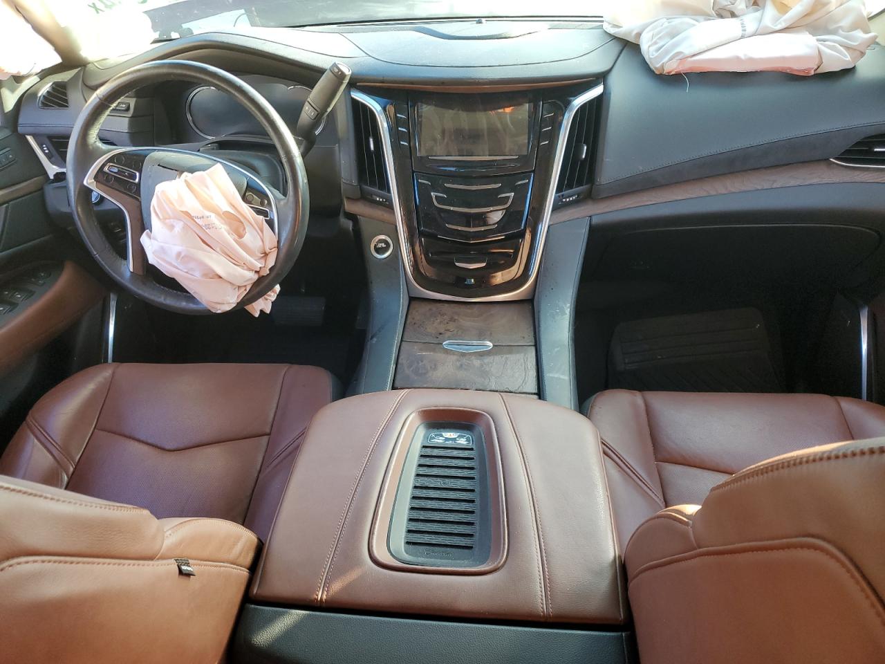 2019 Cadillac Escalade - Image 8