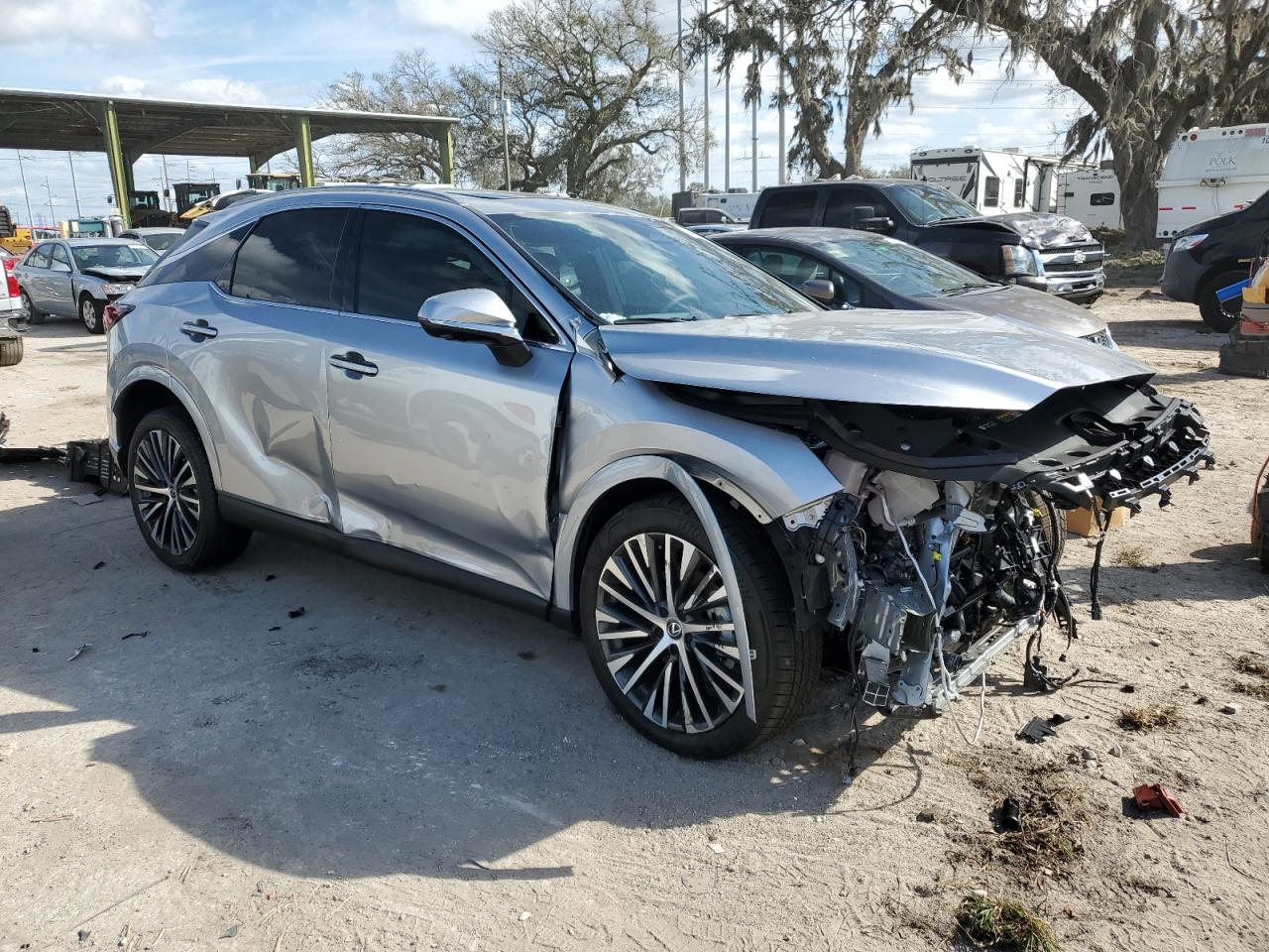 2024 Lexus RX - Image 4