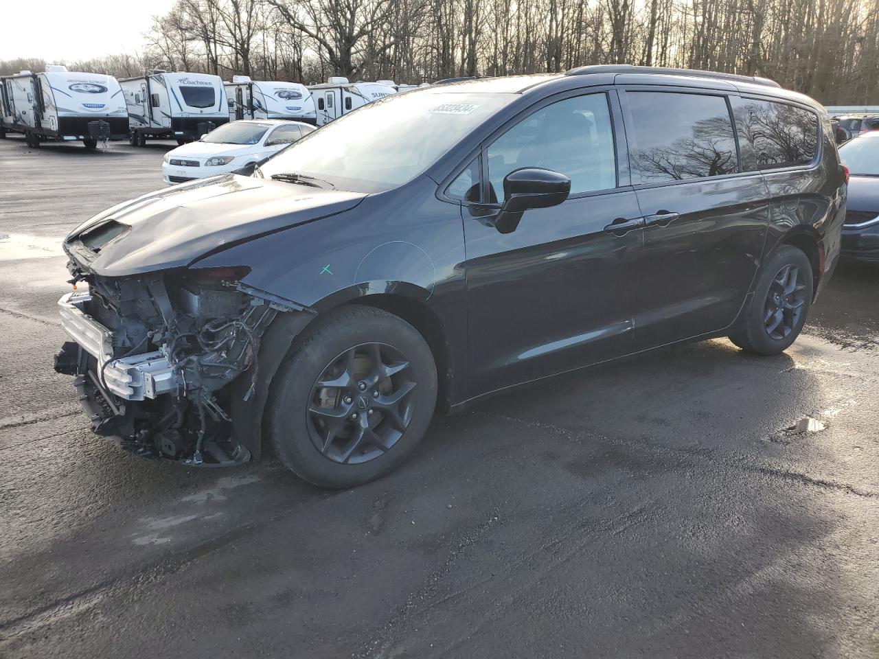 2C4RC1BG5JR322526 2018 CHRYSLER PACIFICA - Image 1