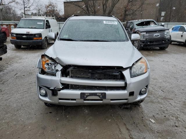  TOYOTA RAV4 2012 Srebrny