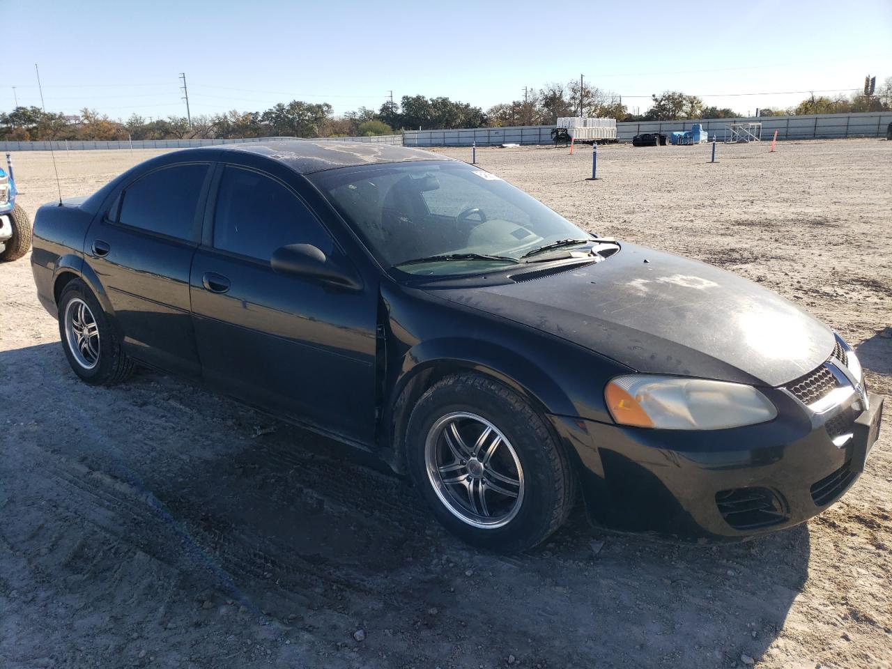 2006 Dodge Stratus - Image 4