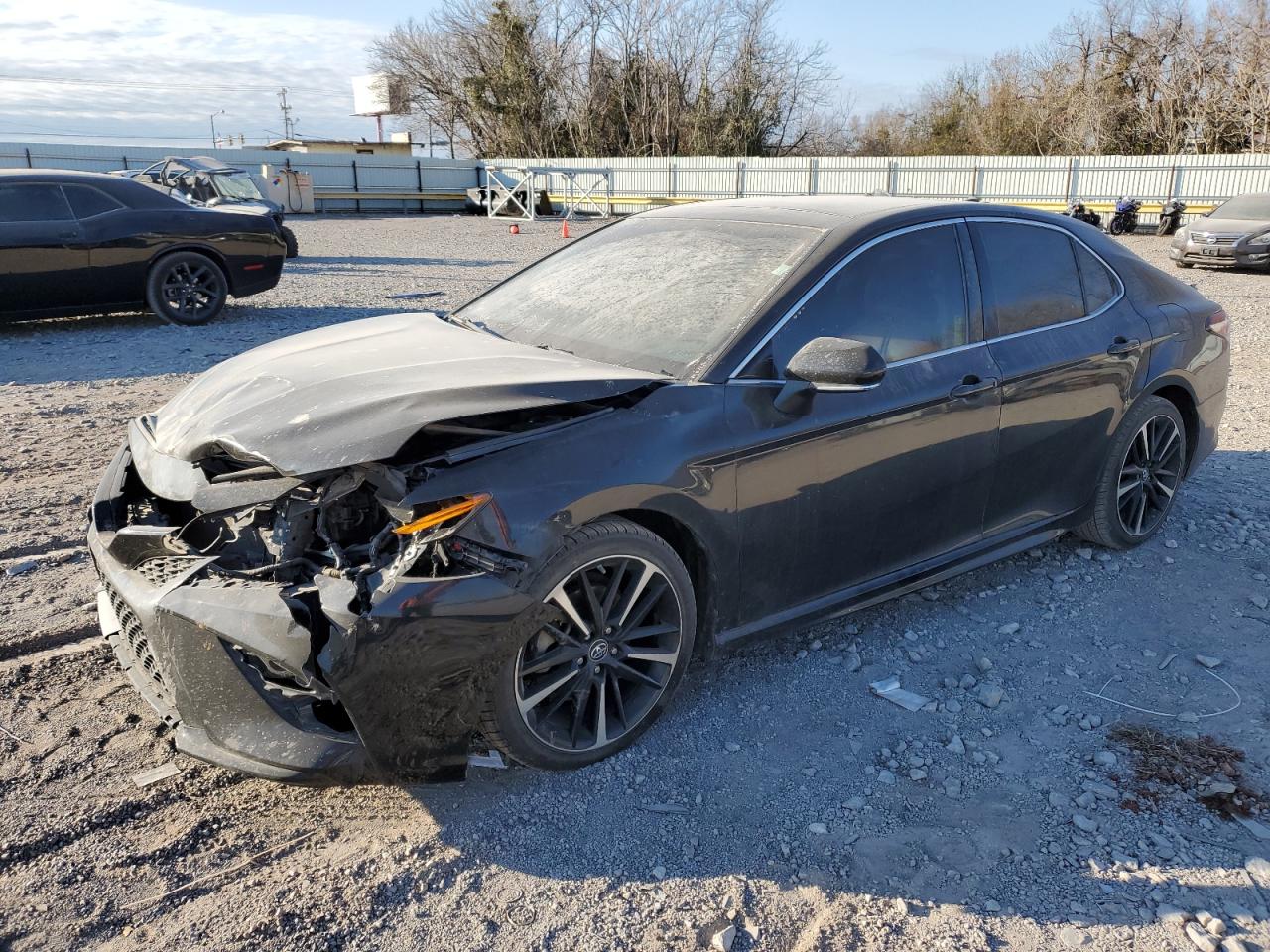 4T1B61HK3KU799248 2019 TOYOTA CAMRY - Image 1