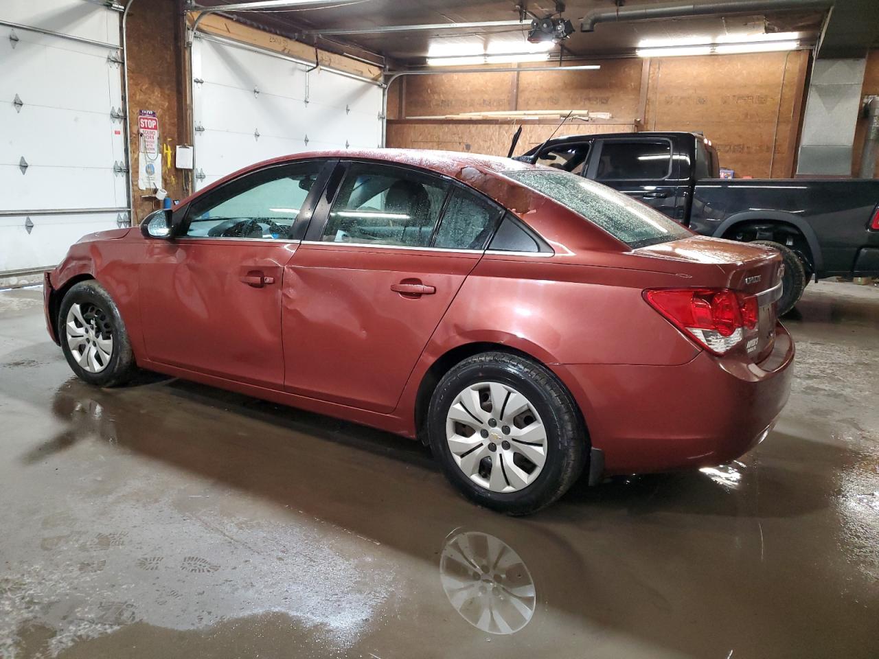 2012 Chevrolet Cruze - Image 2