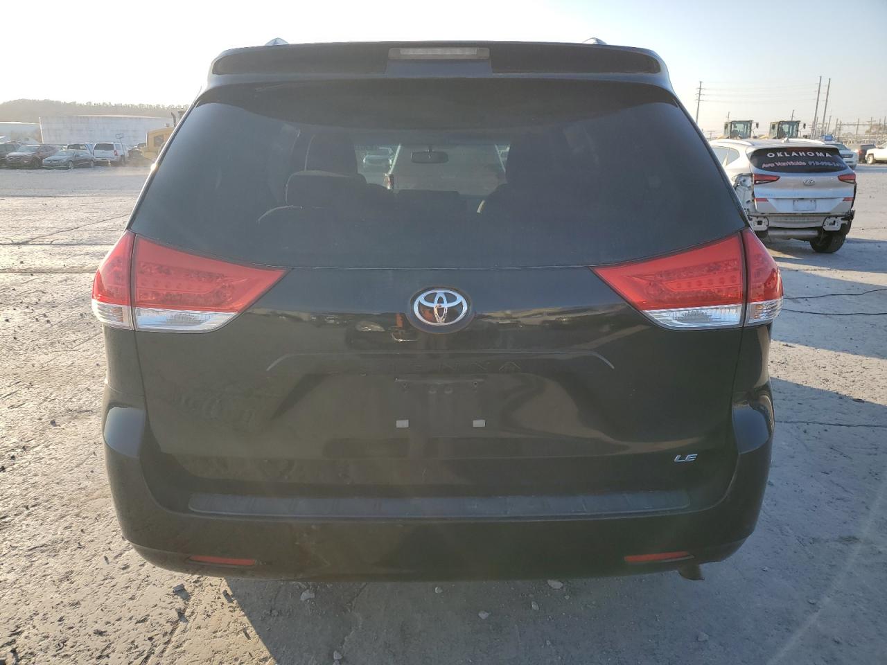 2014 Toyota Sienna - Image 6