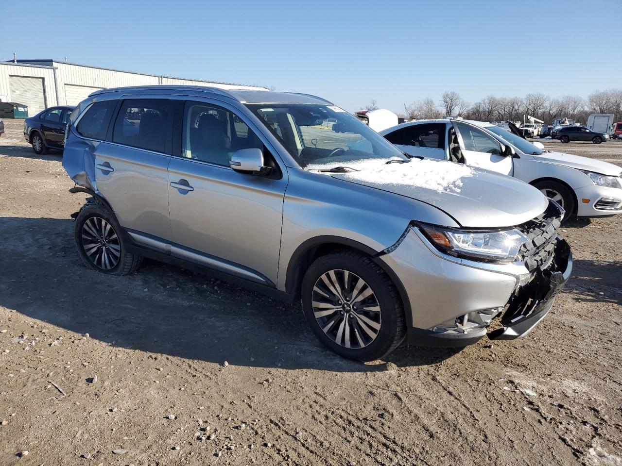 2020 Mitsubishi Outlander - Image 4