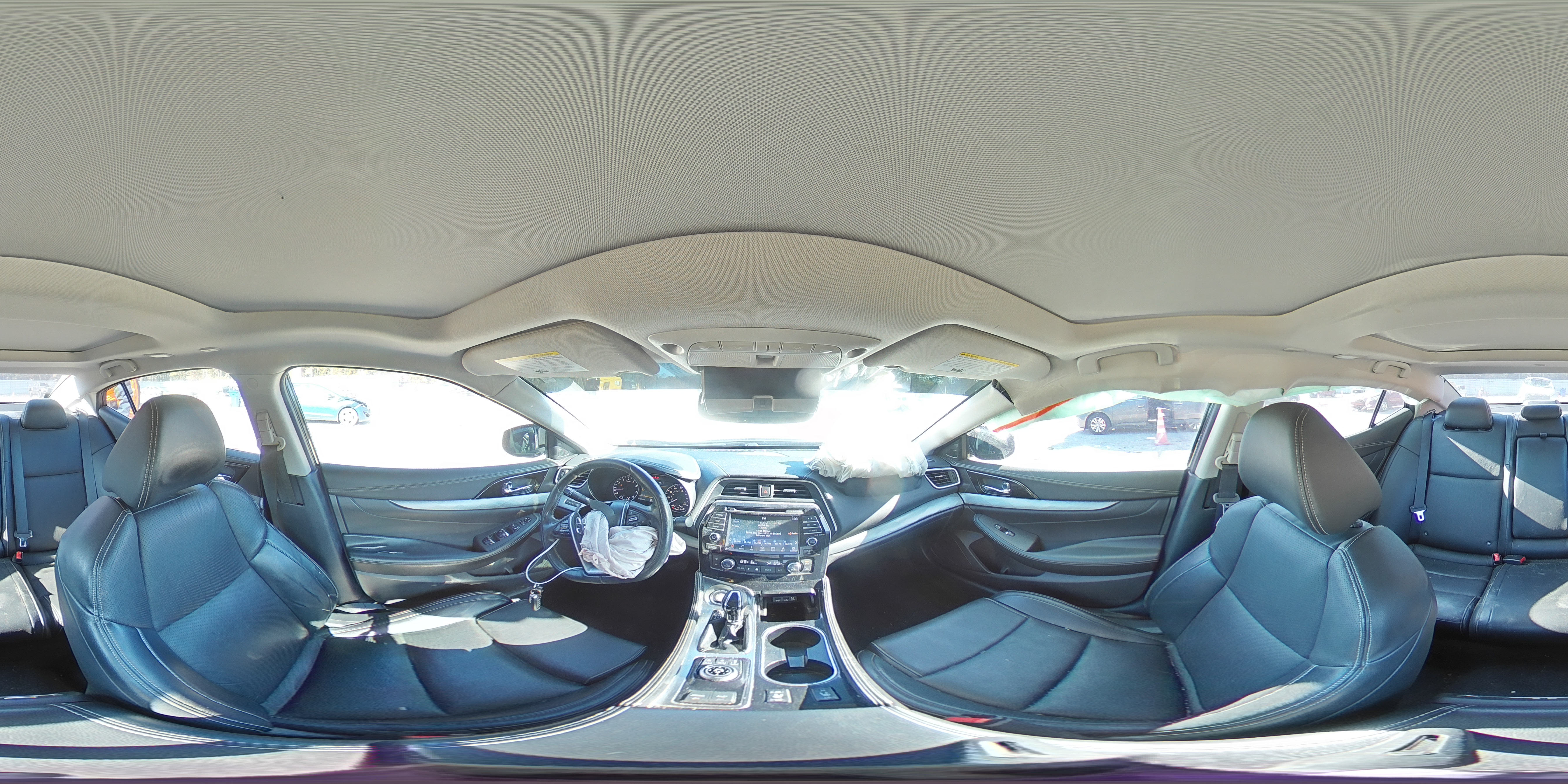 2016 Nissan Maxima - Image 13