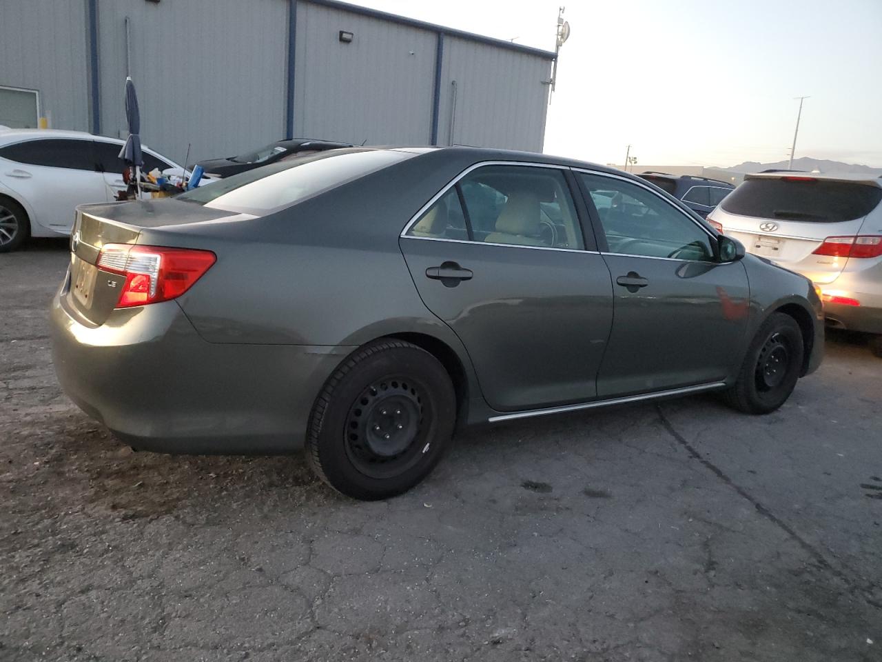 2012 Toyota Camry - Image 3