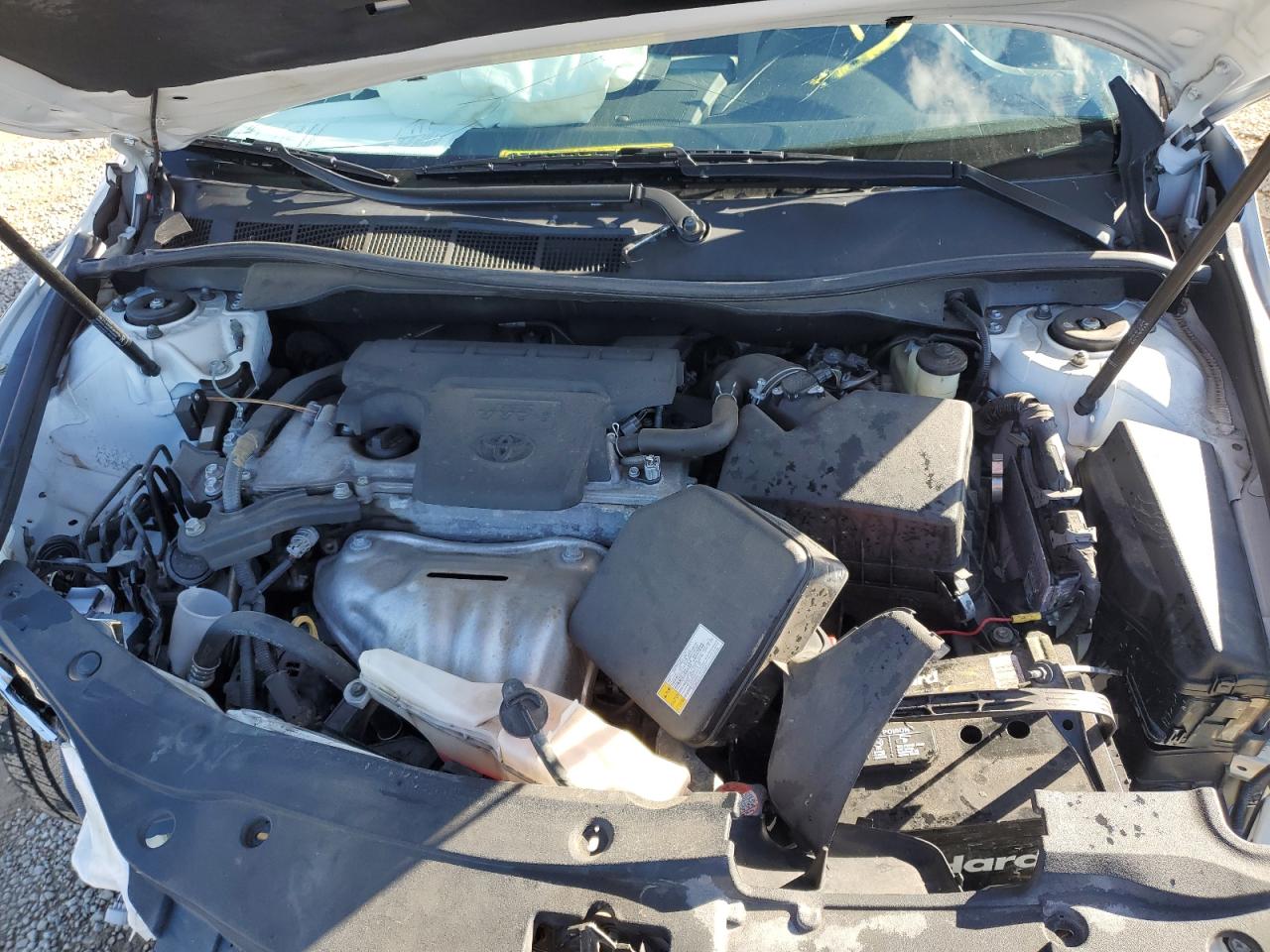 2016 Toyota Camry - Image 11