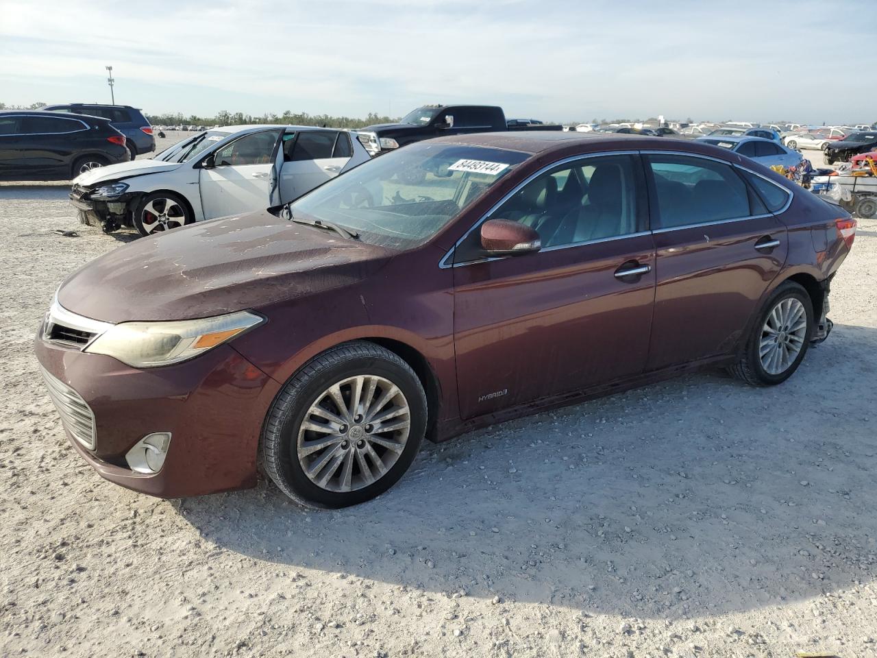 2013 TOYOTA AVALON