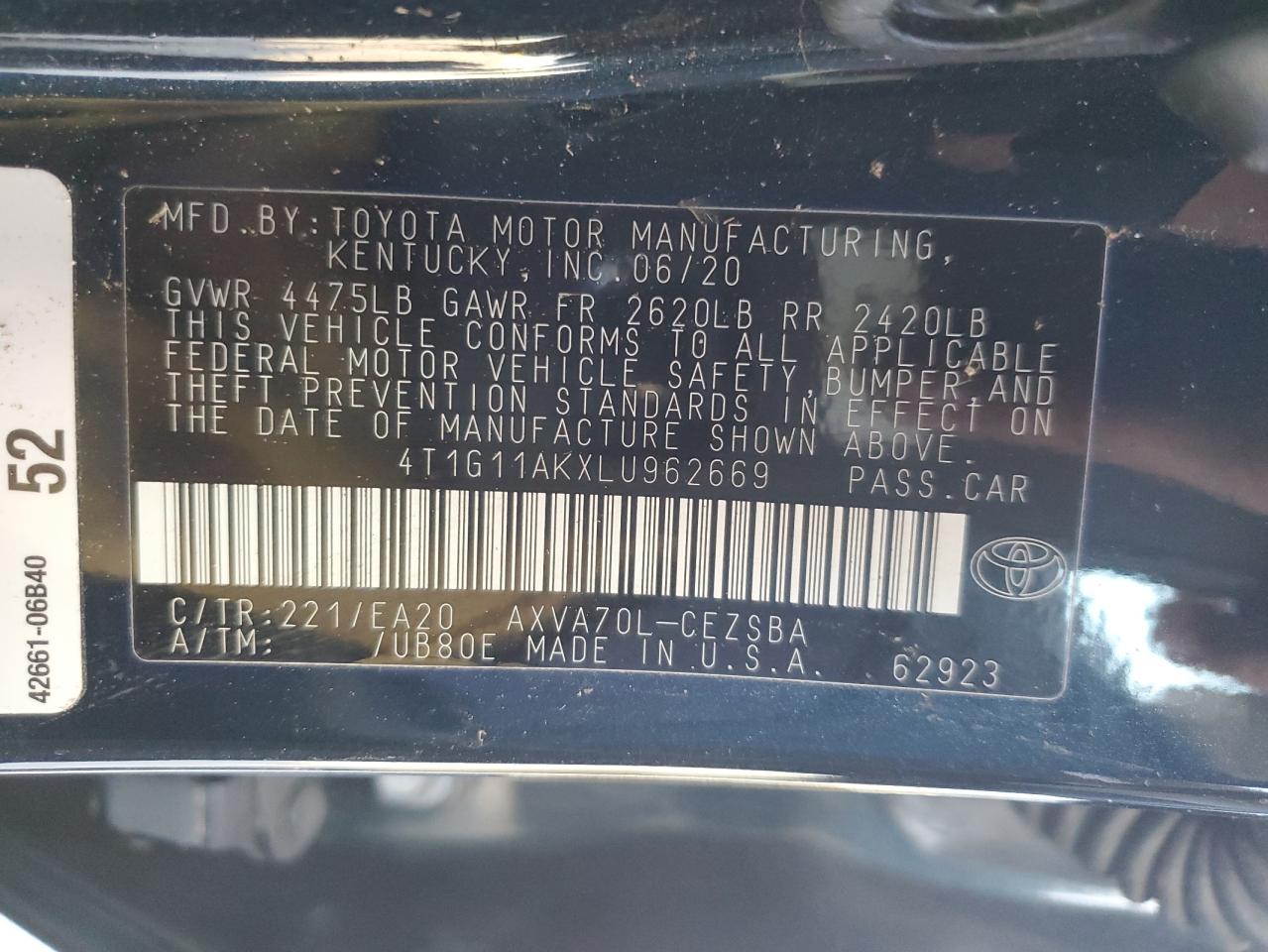 2020 Toyota Camry - Image 12