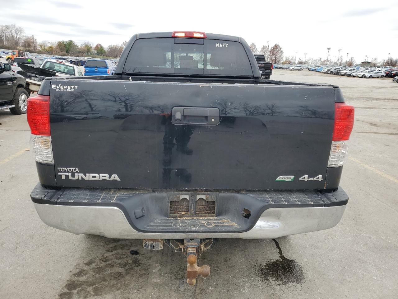 2011 Toyota Tundra - Image 6