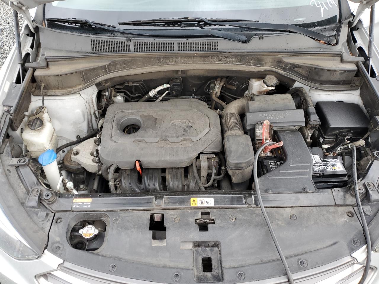 2017 Hyundai Santa Fe - Image 11