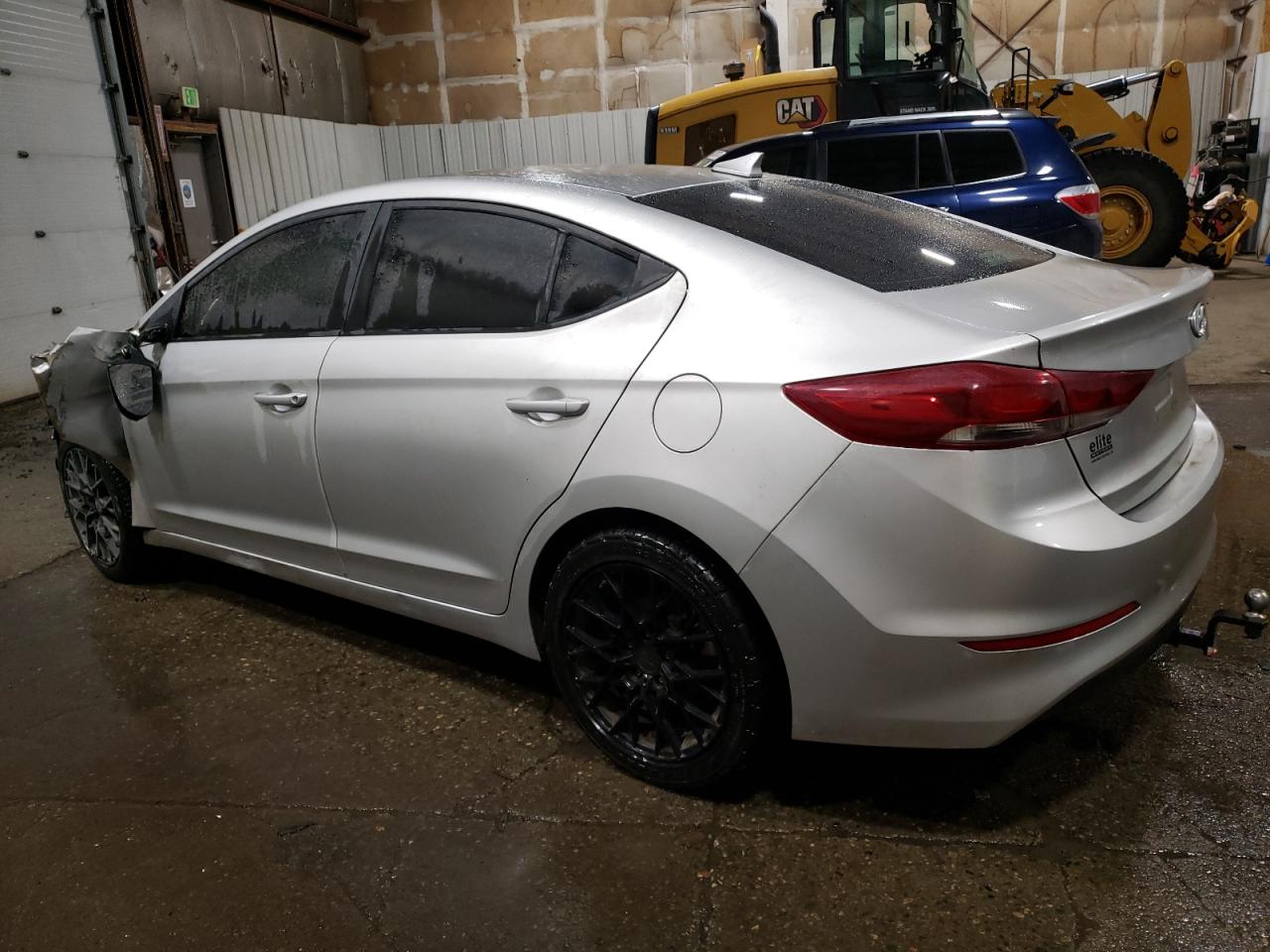 5NPD84LF1JH234735 2018 HYUNDAI ELANTRA - Image 2