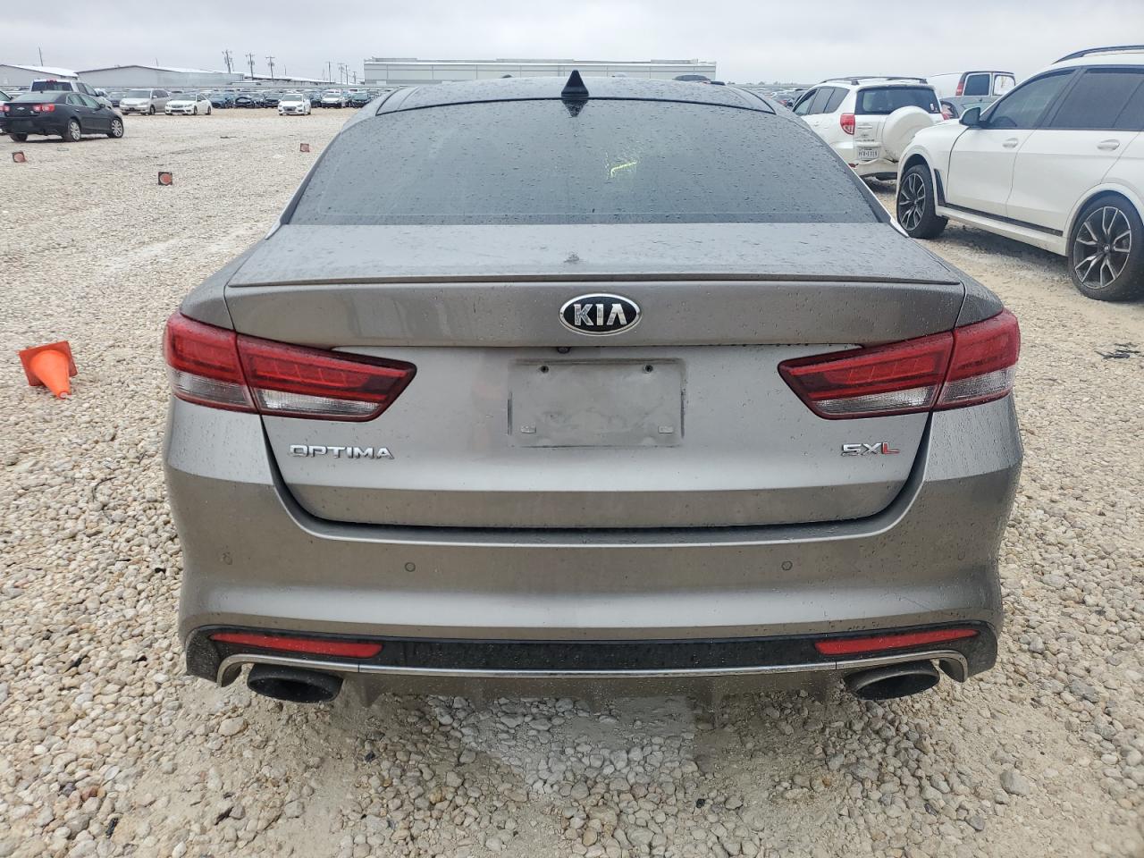2017 Kia Optima - Image 6