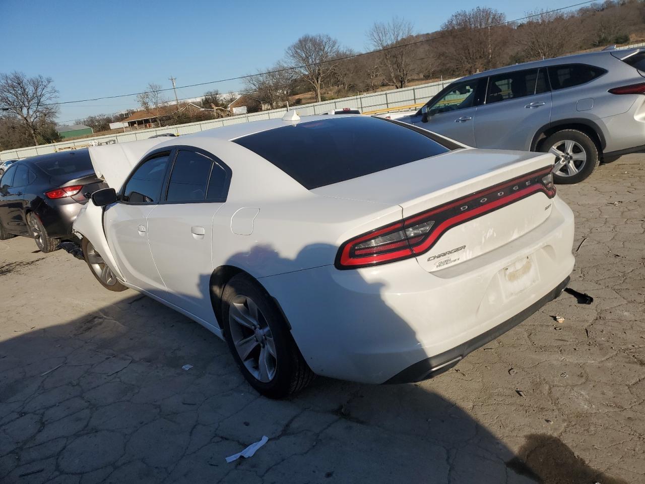 VIN 2C3CDXHG4HH528082 2017 DODGE CHARGER no.2