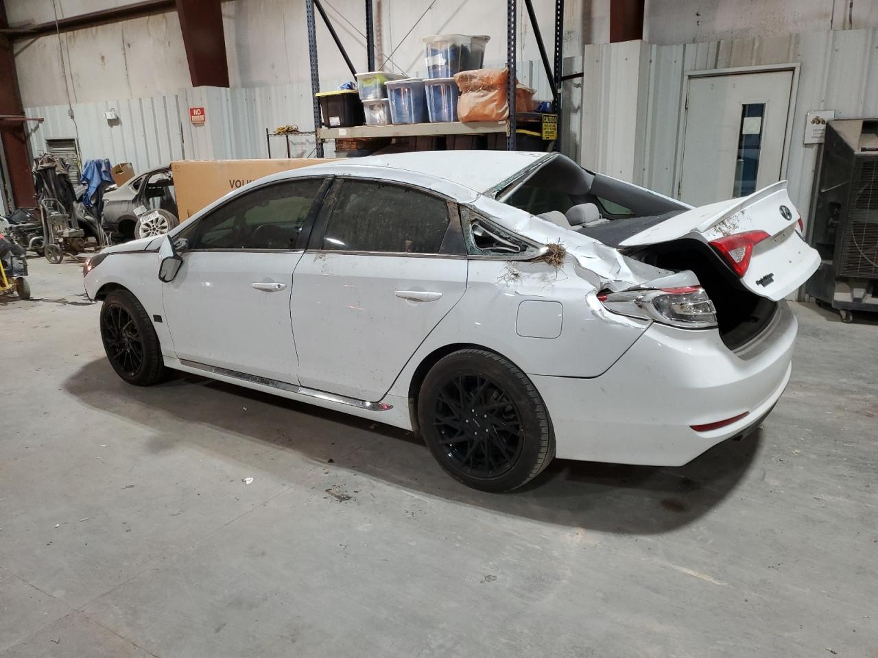 5NPE34AF1FH100045 2015 HYUNDAI SONATA - Image 2