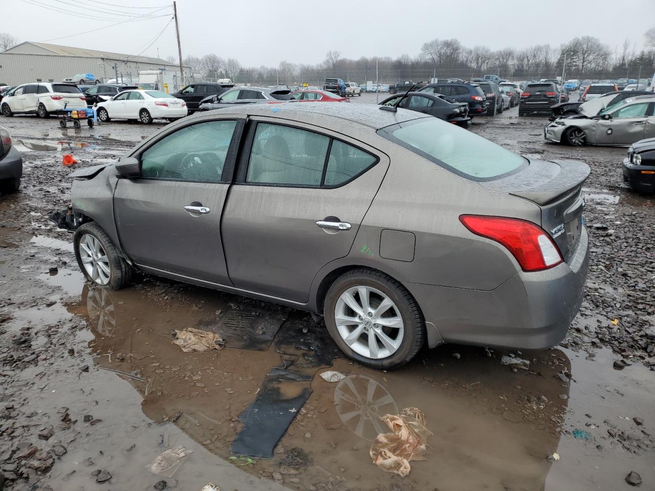 VIN 3N1CN7AP1GL859746 2016 NISSAN VERSA no.2