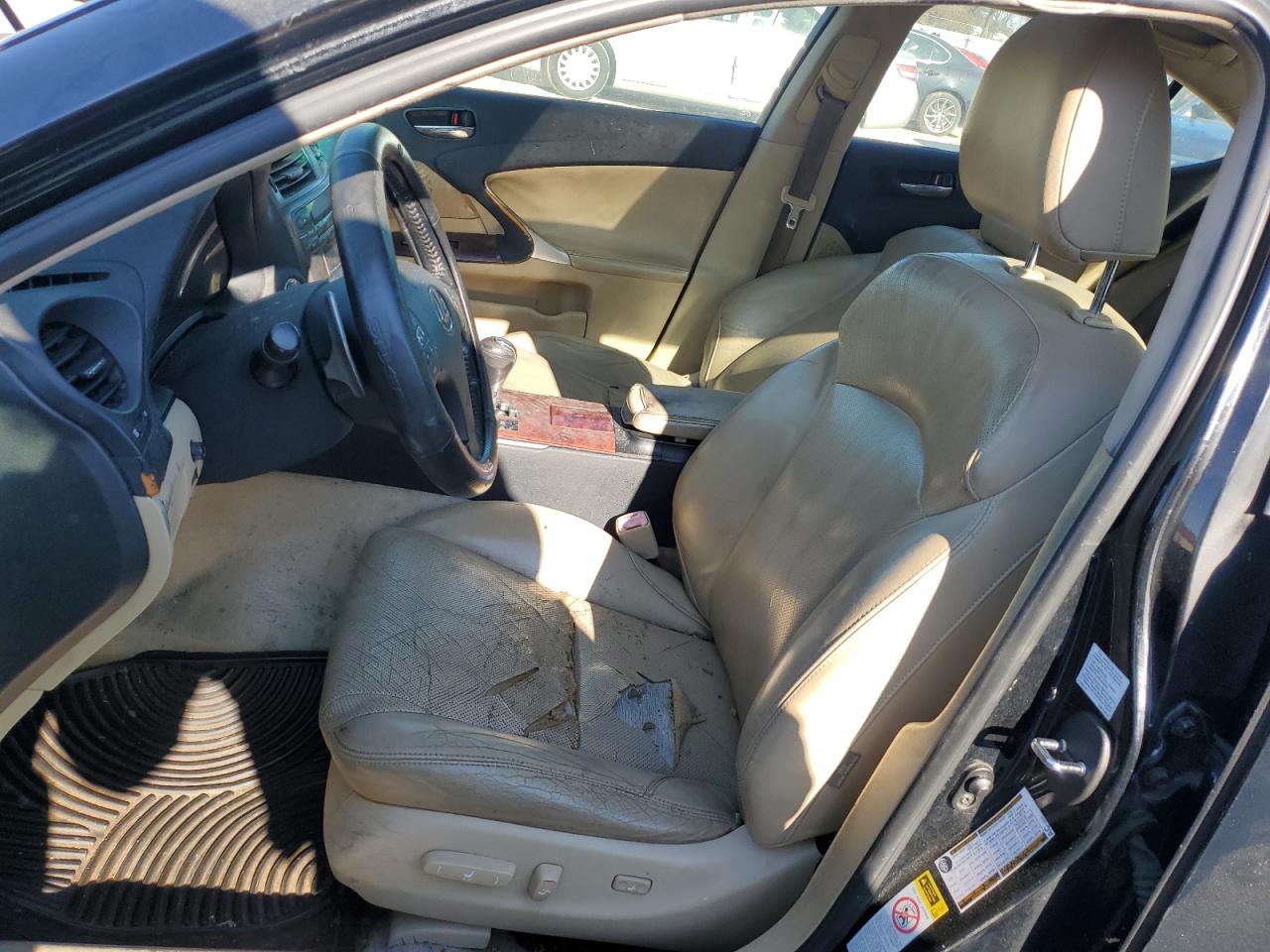 2007 Lexus IS - Image 8