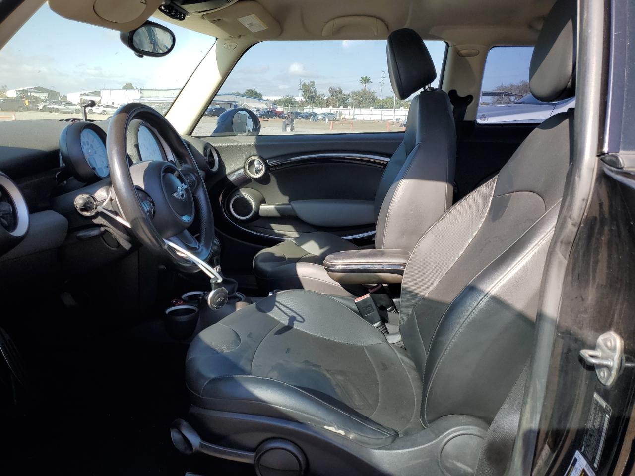 2011 Mini Cooper S VIN: WMWSV3C52BTY12661 Lot: 84535934