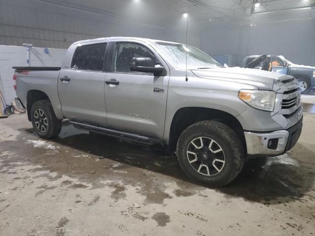  TOYOTA TUNDRA 2016 Серый