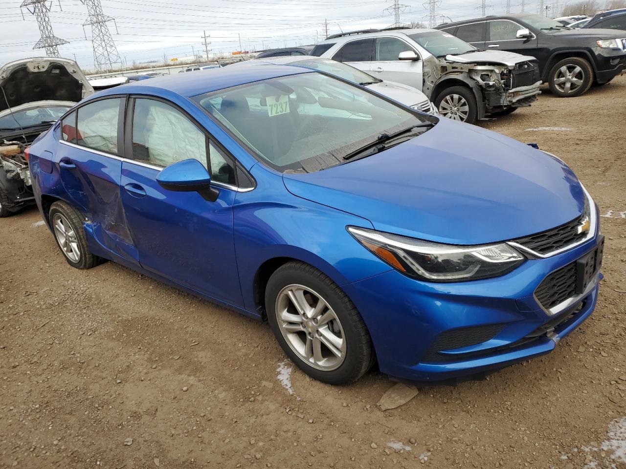 VIN 1G1BE5SM0G7311414 2016 CHEVROLET CRUZE no.4