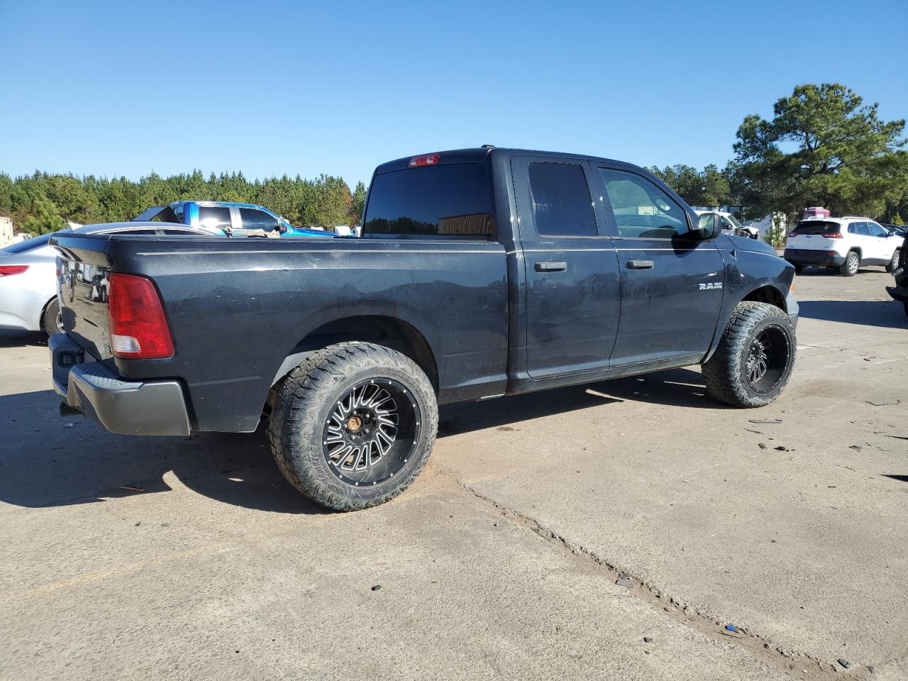 2009 Dodge RAM - Image 3