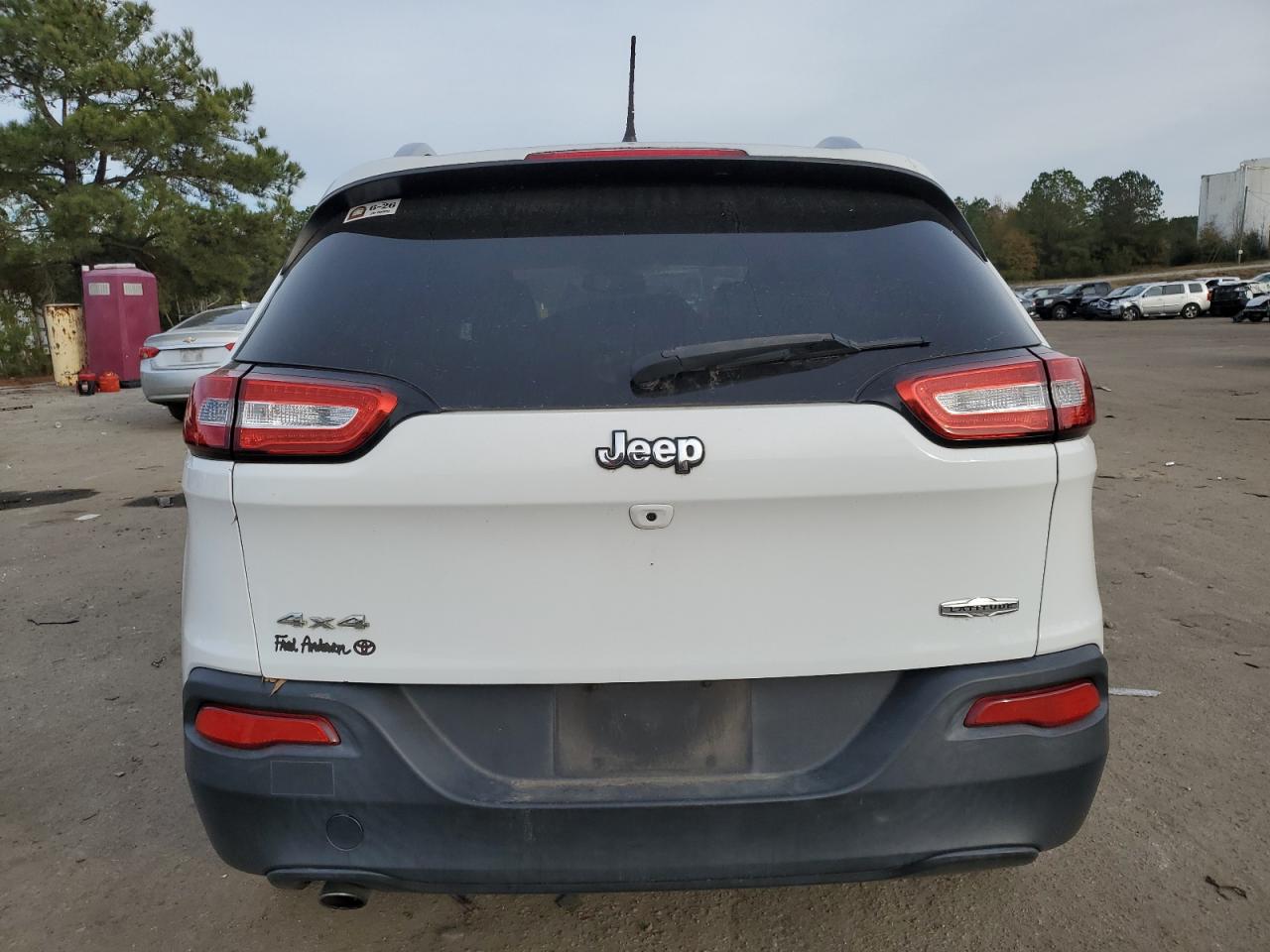 2015 Jeep Grand Cherokee - Image 6