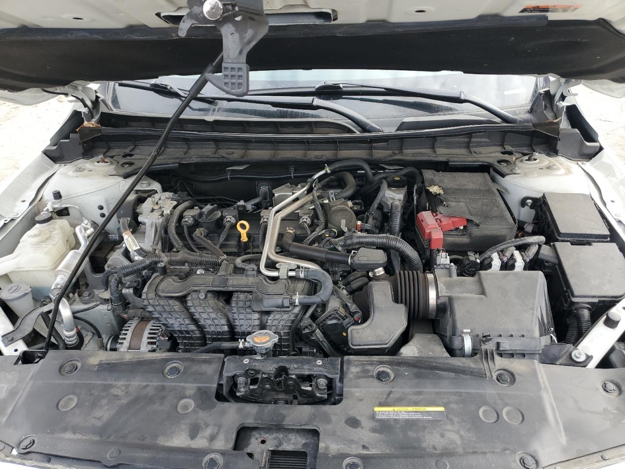 2021 Nissan Altima - Image 11