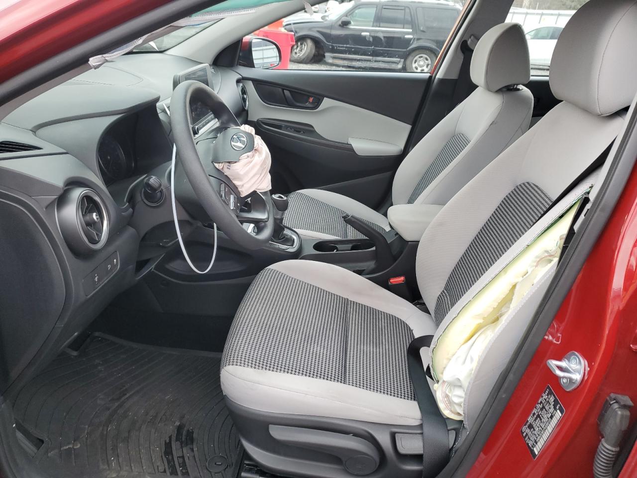 2023 Hyundai Kona - Image 7