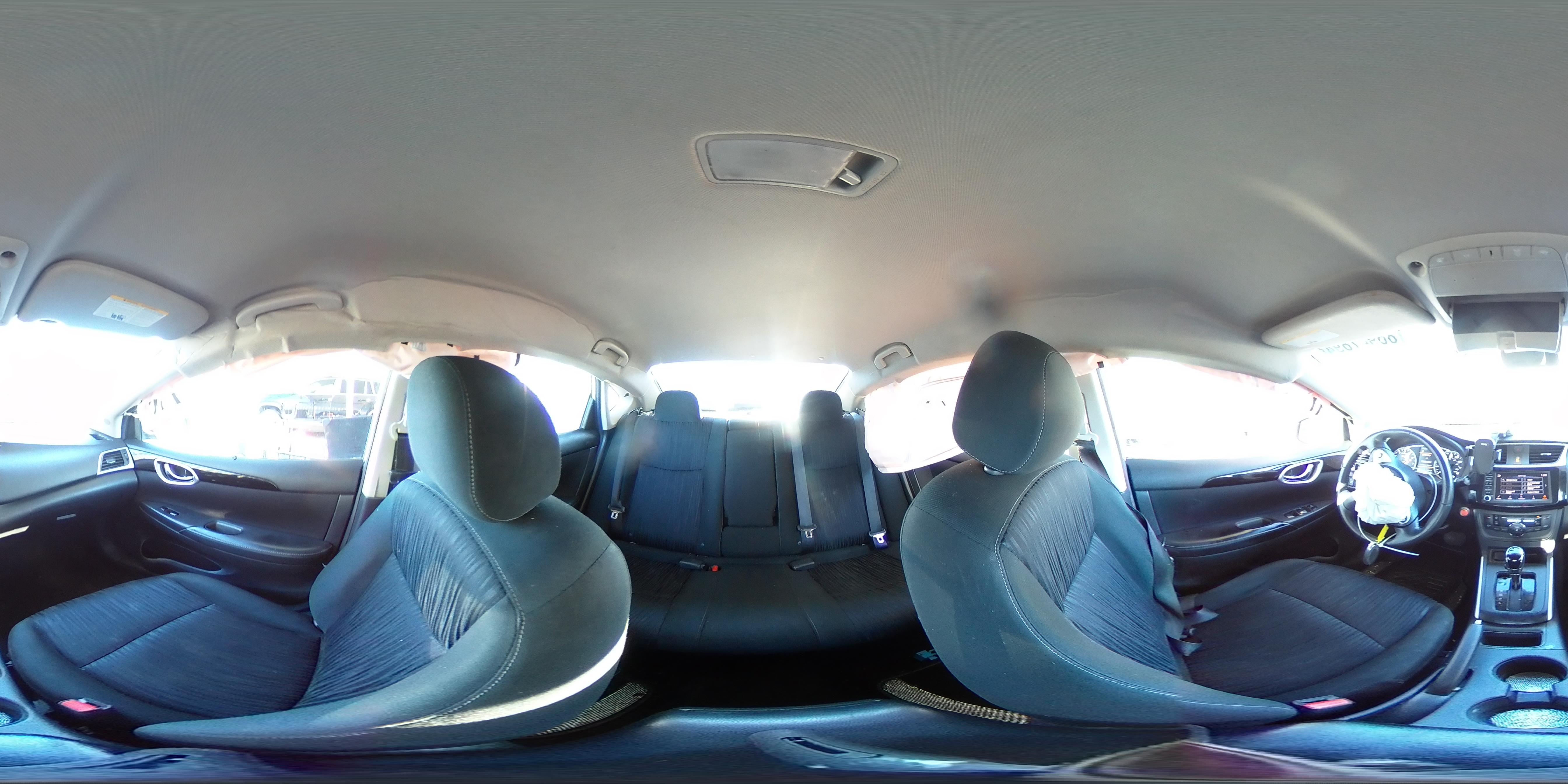 2019 Nissan Sentra - Image 13