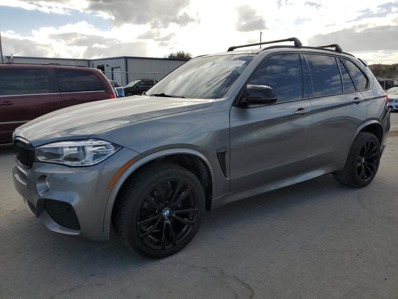 VIN 5UXKR2C51G0R71342 2016 BMW X5 no.1