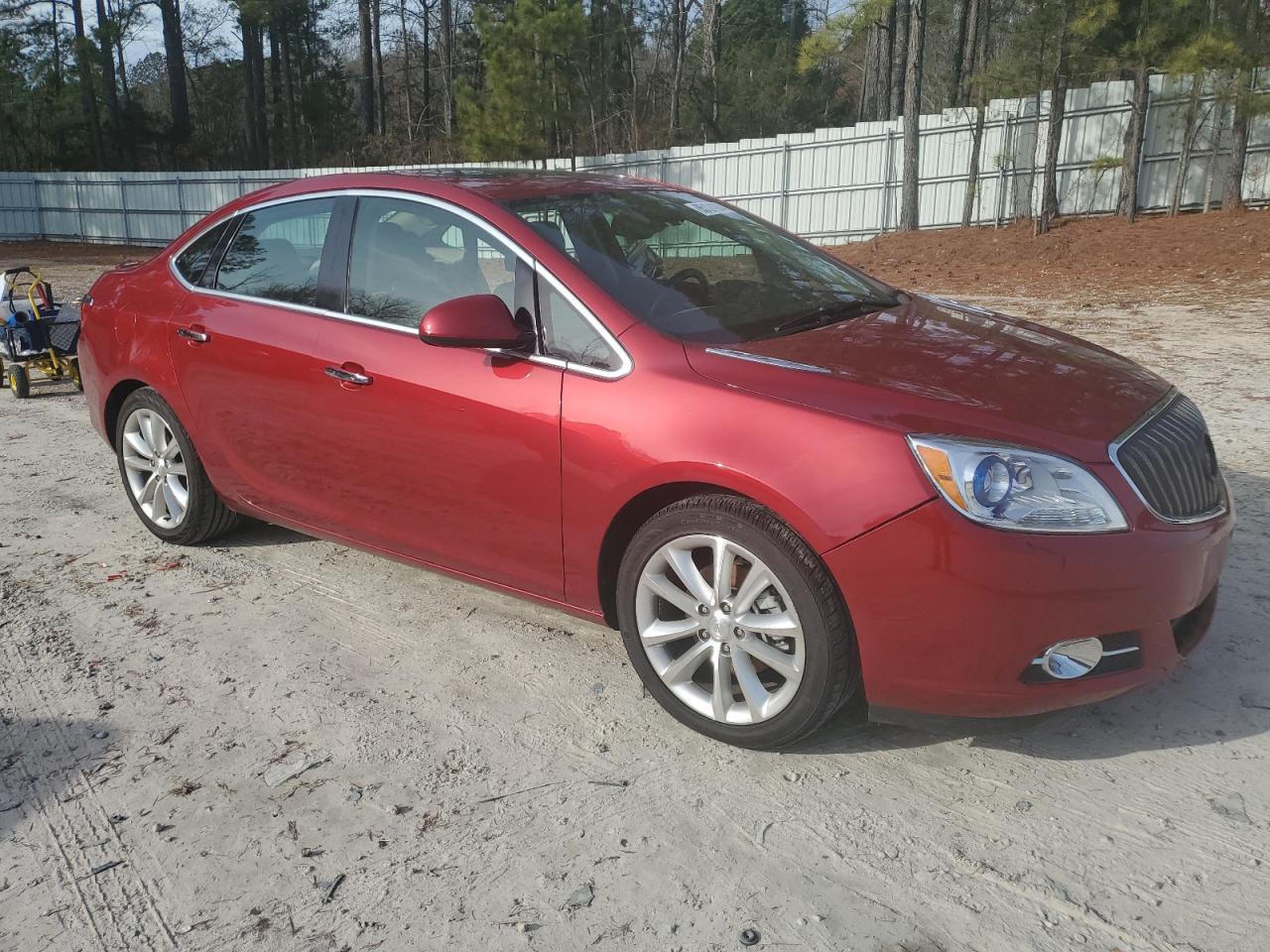 VIN 1G4PT5SV9D4185235 2013 BUICK VERANO no.4