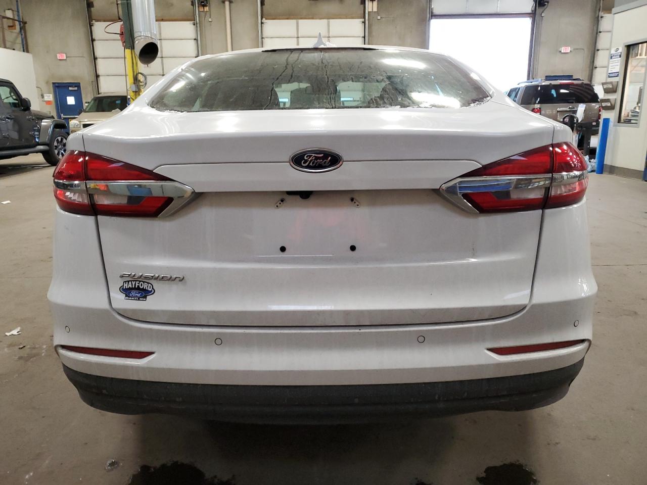 2020 Ford Fusion - Image 6
