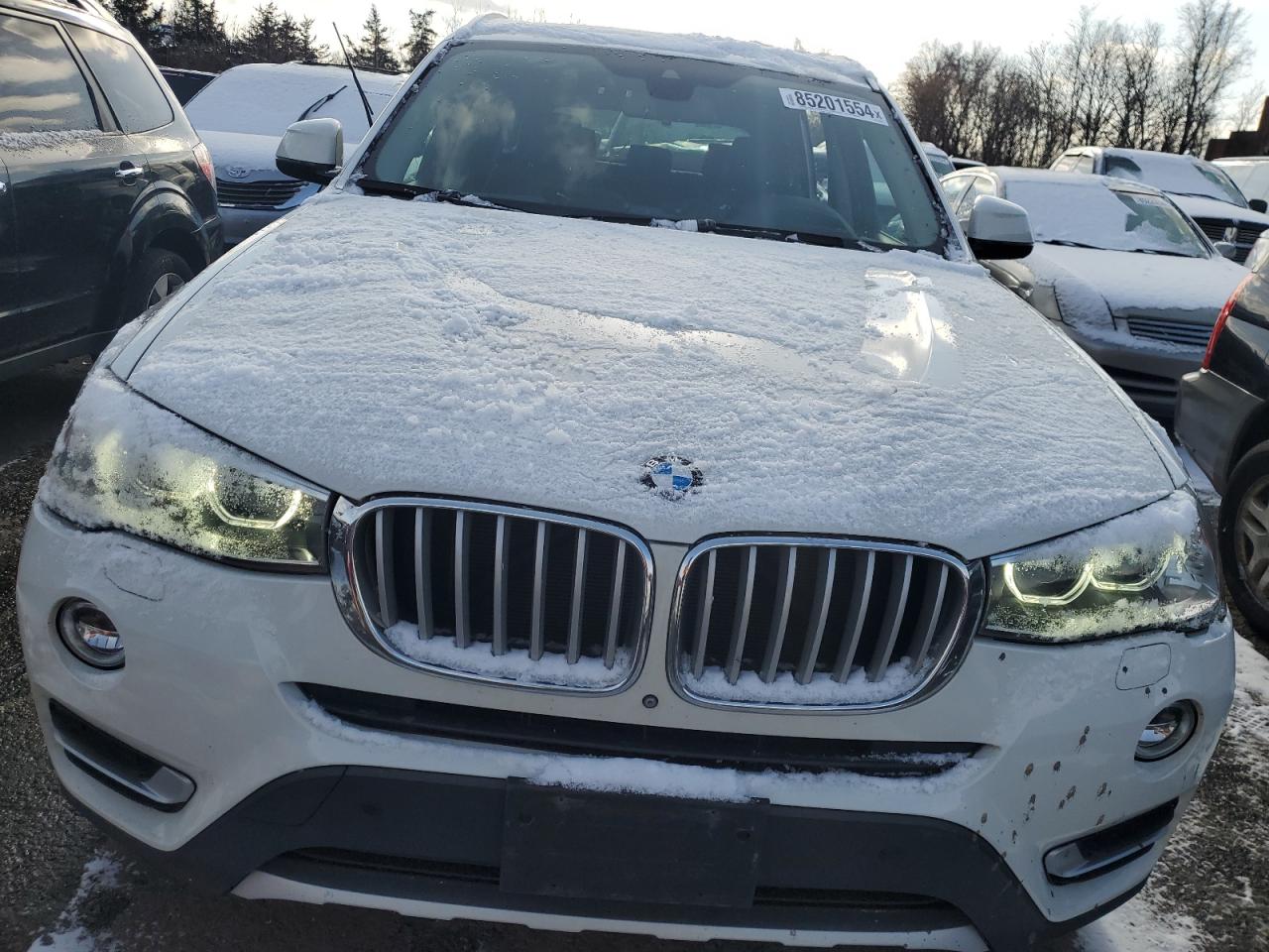 VIN 5UXWX7C53H0U42108 2017 BMW X3 no.5