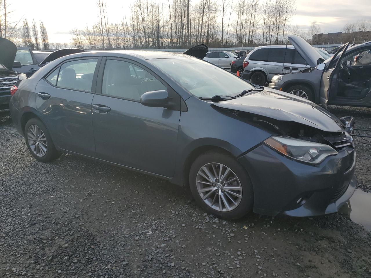 VIN 2T1BURHE5FC294866 2015 TOYOTA COROLLA no.4