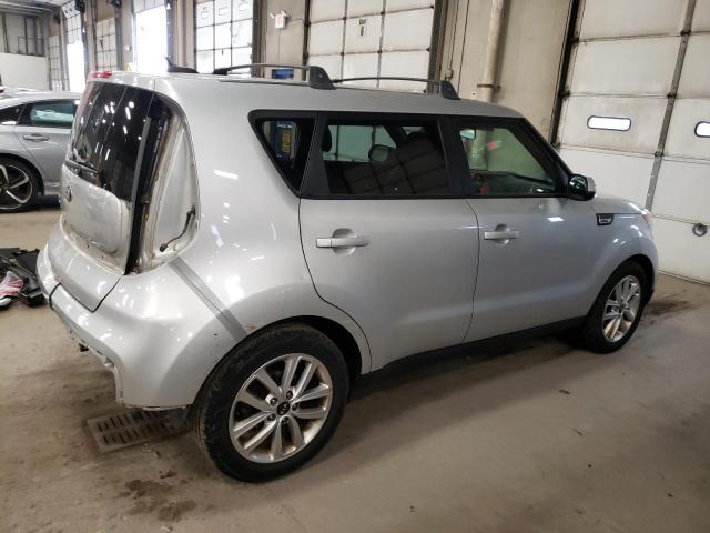  KIA SOUL 2017 Srebrny