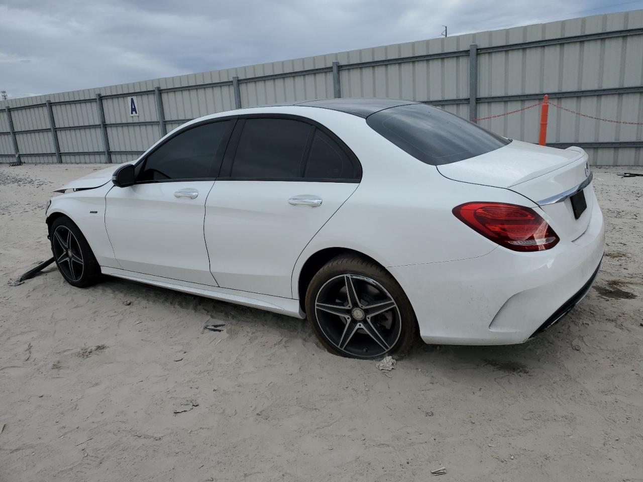 2016 Mercedes-Benz C-klasse - Image 2