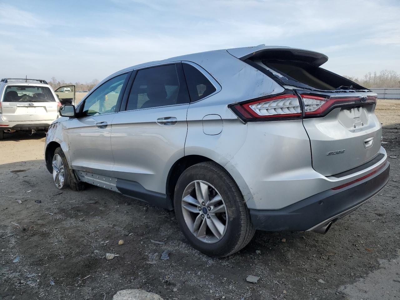 2016 Ford Edge - Image 2