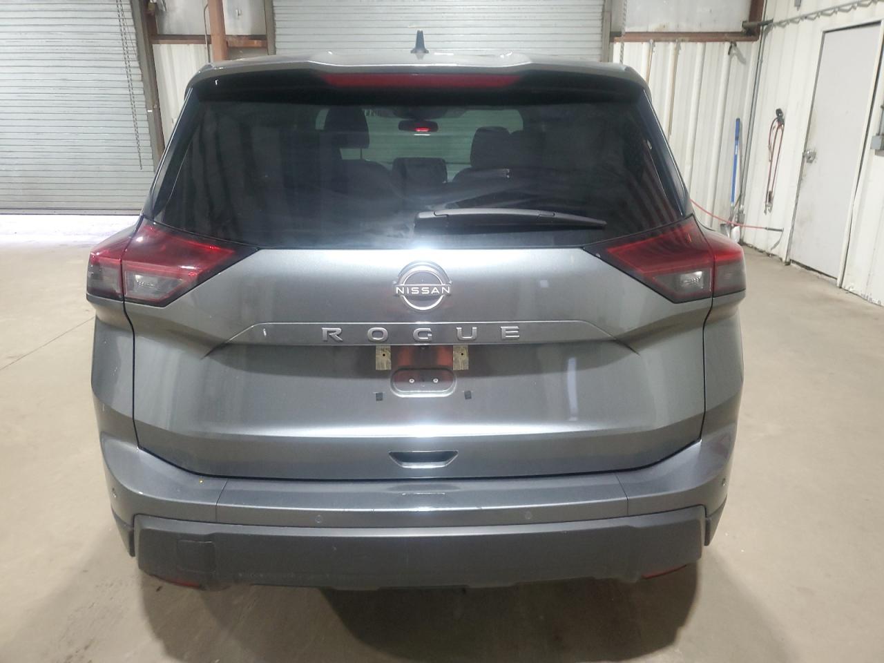 2024 Nissan Rogue - Image 6