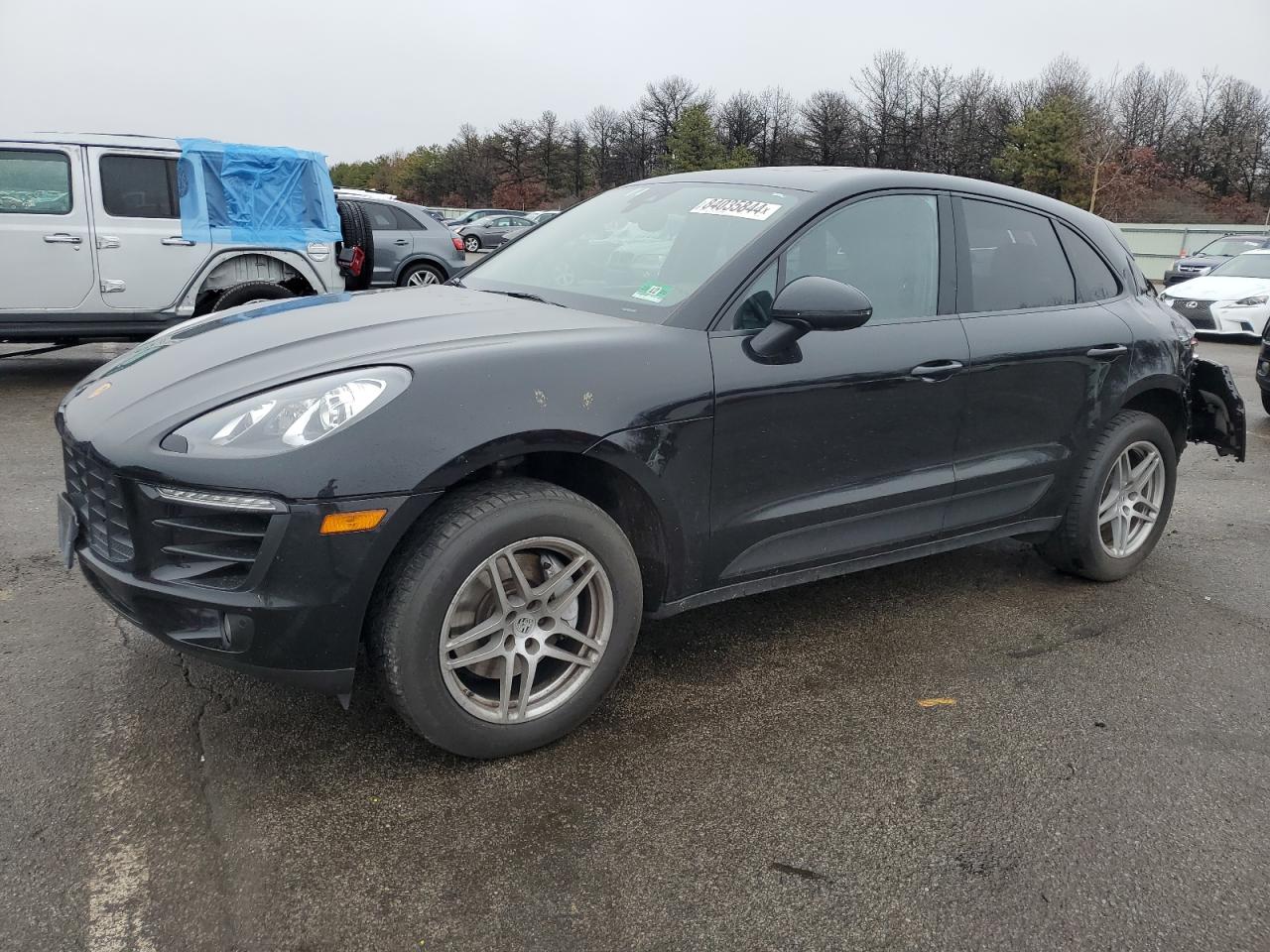 VIN WP1AA2A58HLB04834 2017 PORSCHE MACAN no.1