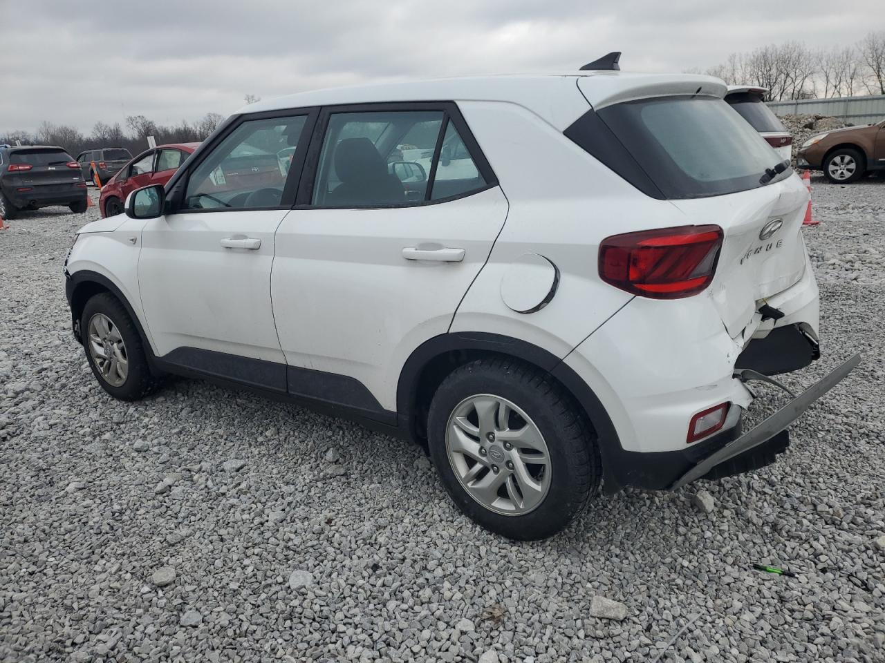 2022 Hyundai Venue - Image 2