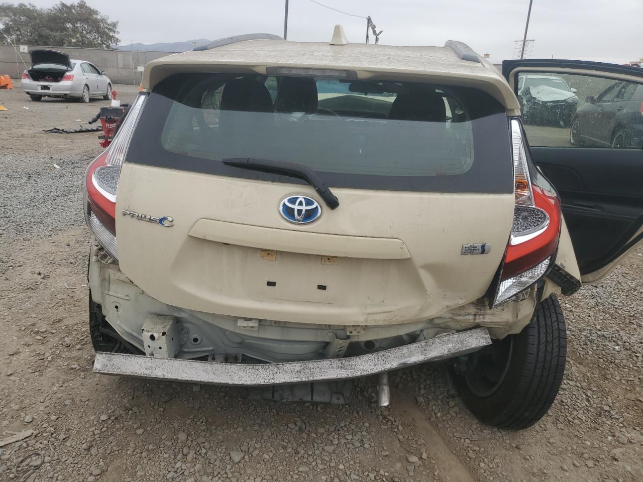 VIN JTDKDTB34J1602871 2018 TOYOTA PRIUS no.6