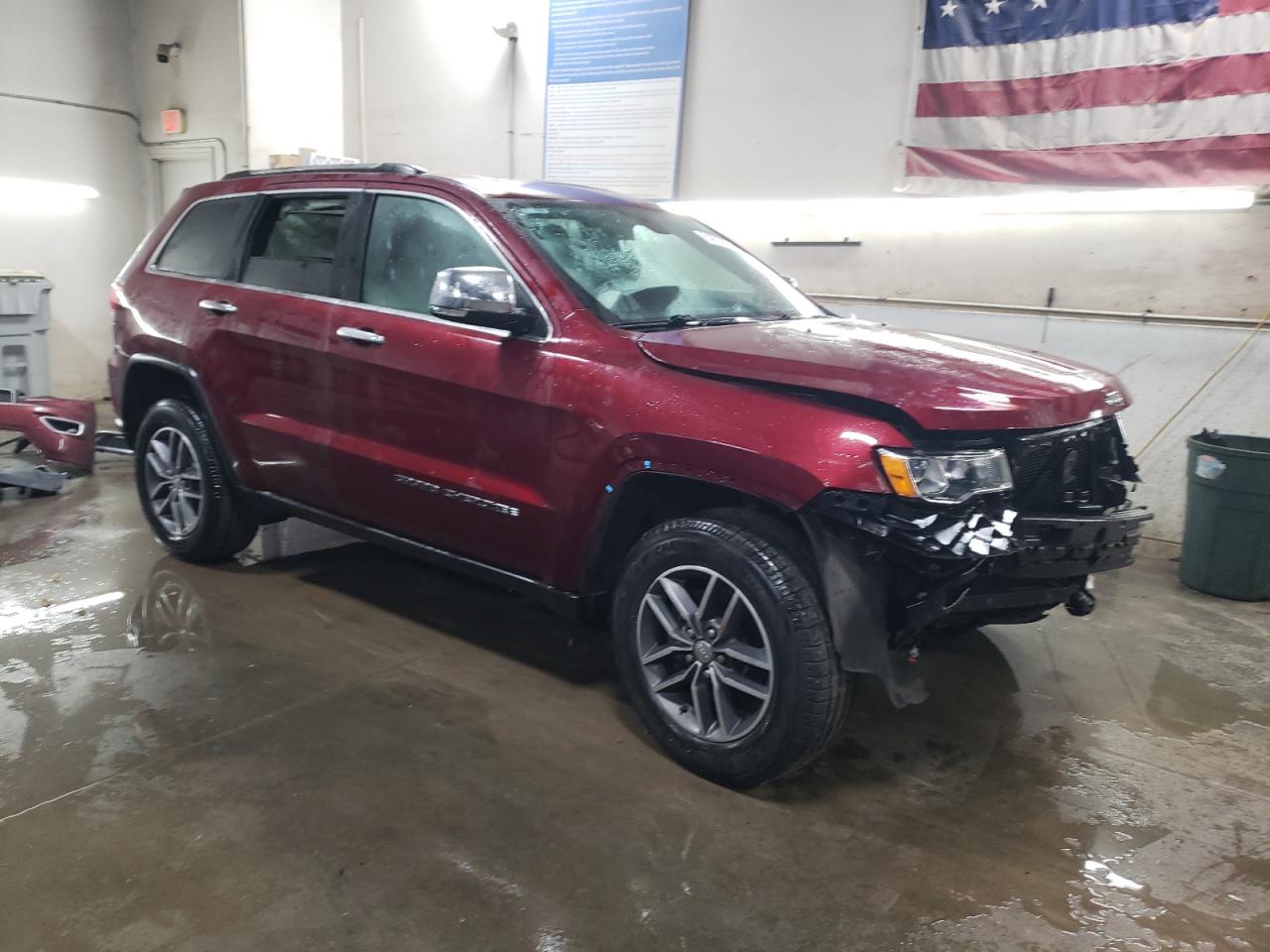 2017 Jeep Grand Cherokee - Image 4