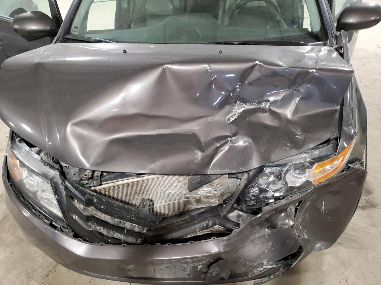 2014 Honda Odyssey - Image 12