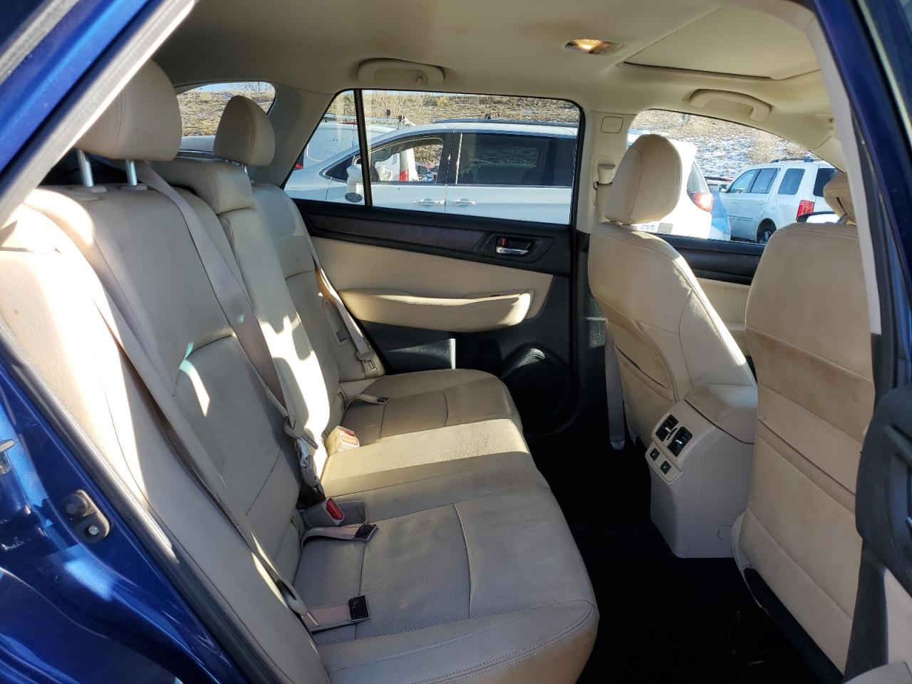 2016 Subaru Outback - Image 11