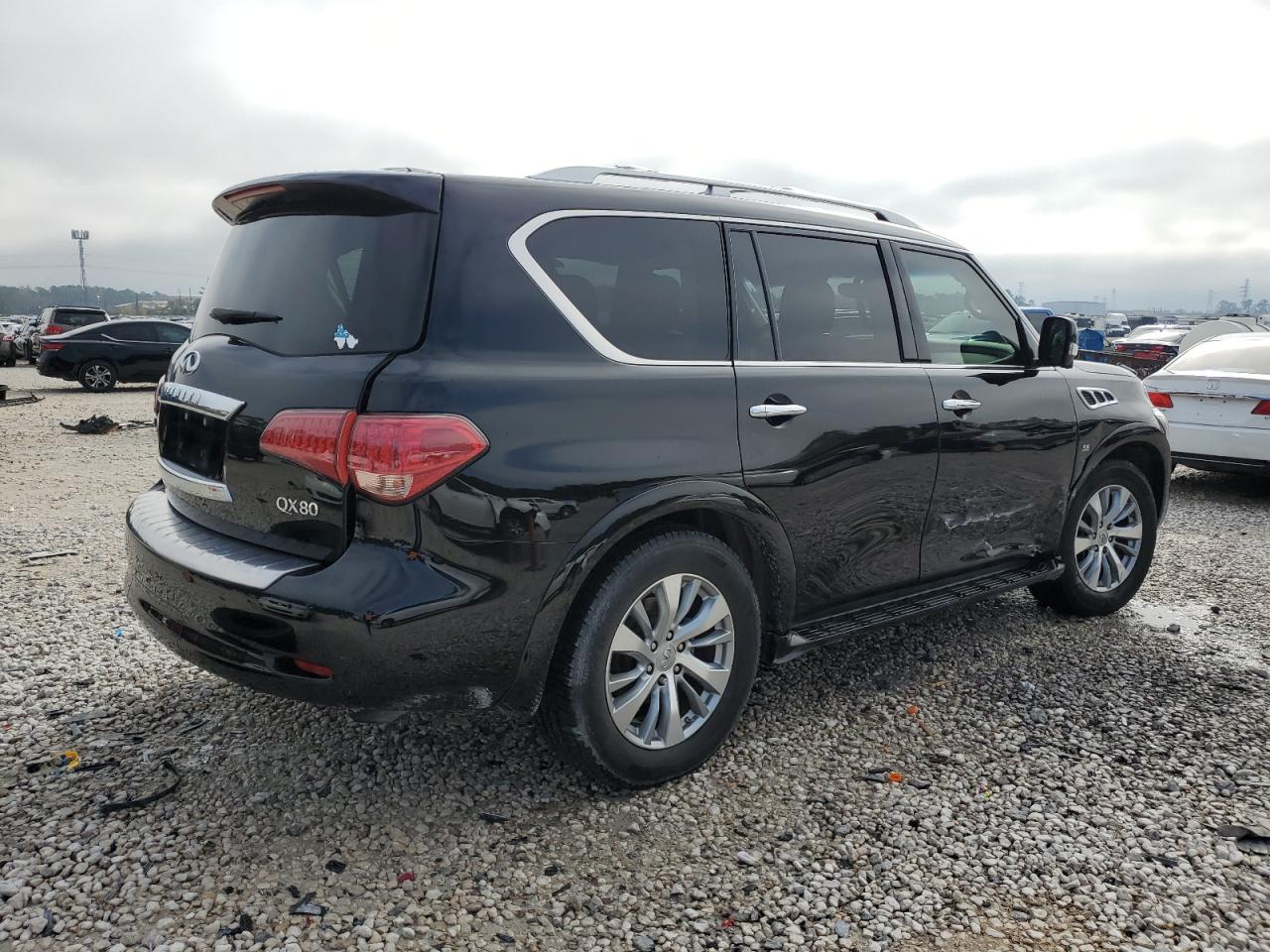 2015 Infiniti QX80 - Image 3
